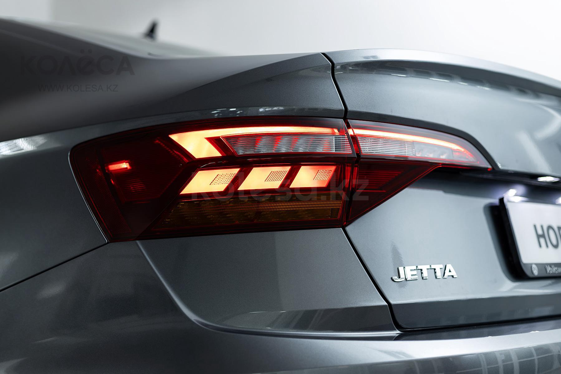 Volkswagen Jetta C класса 2020-2021 года от 13 990 000 тенге