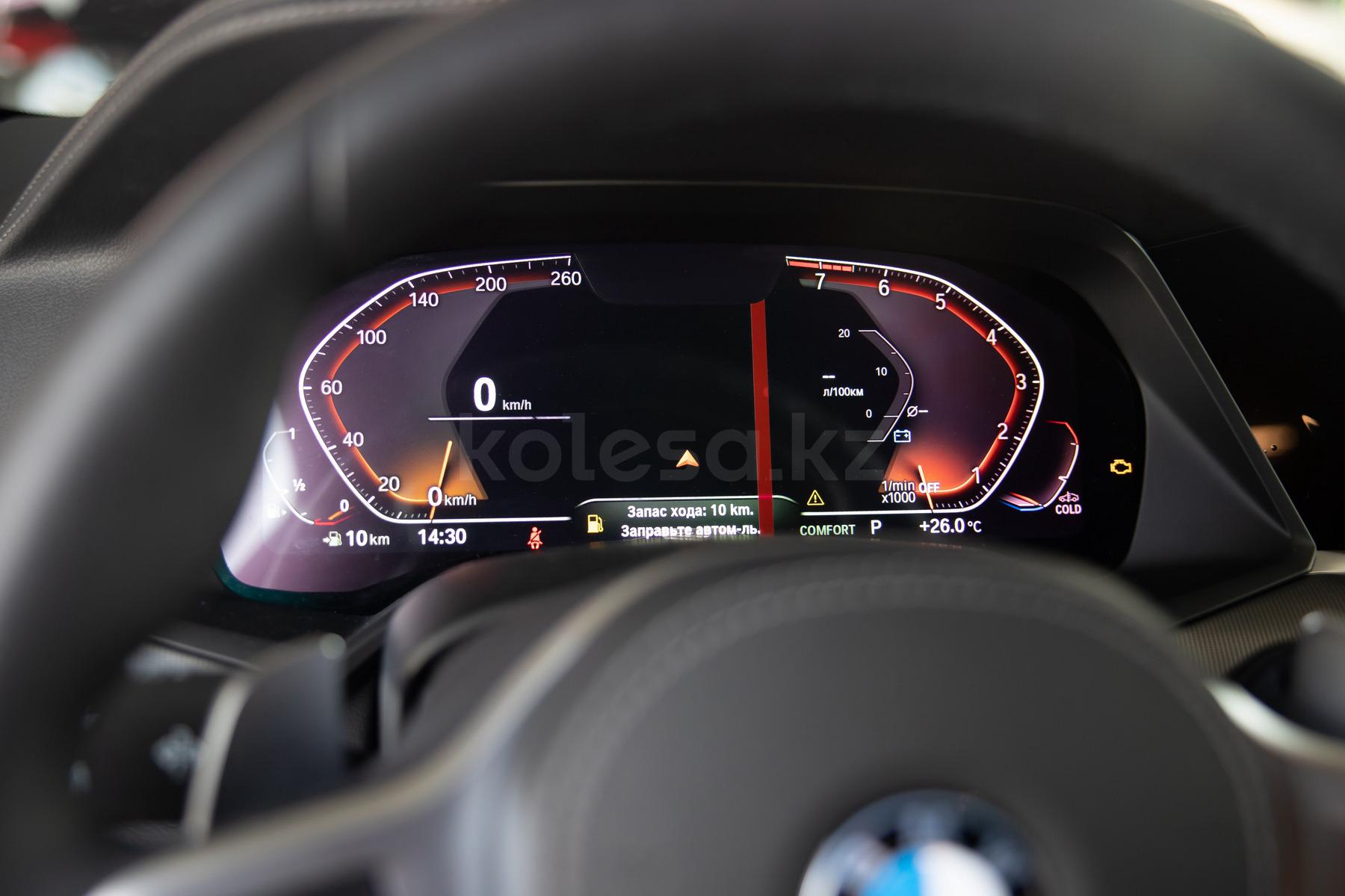 BMW X7 SUV 2021 - н.в. года от 83 000 000 тенге