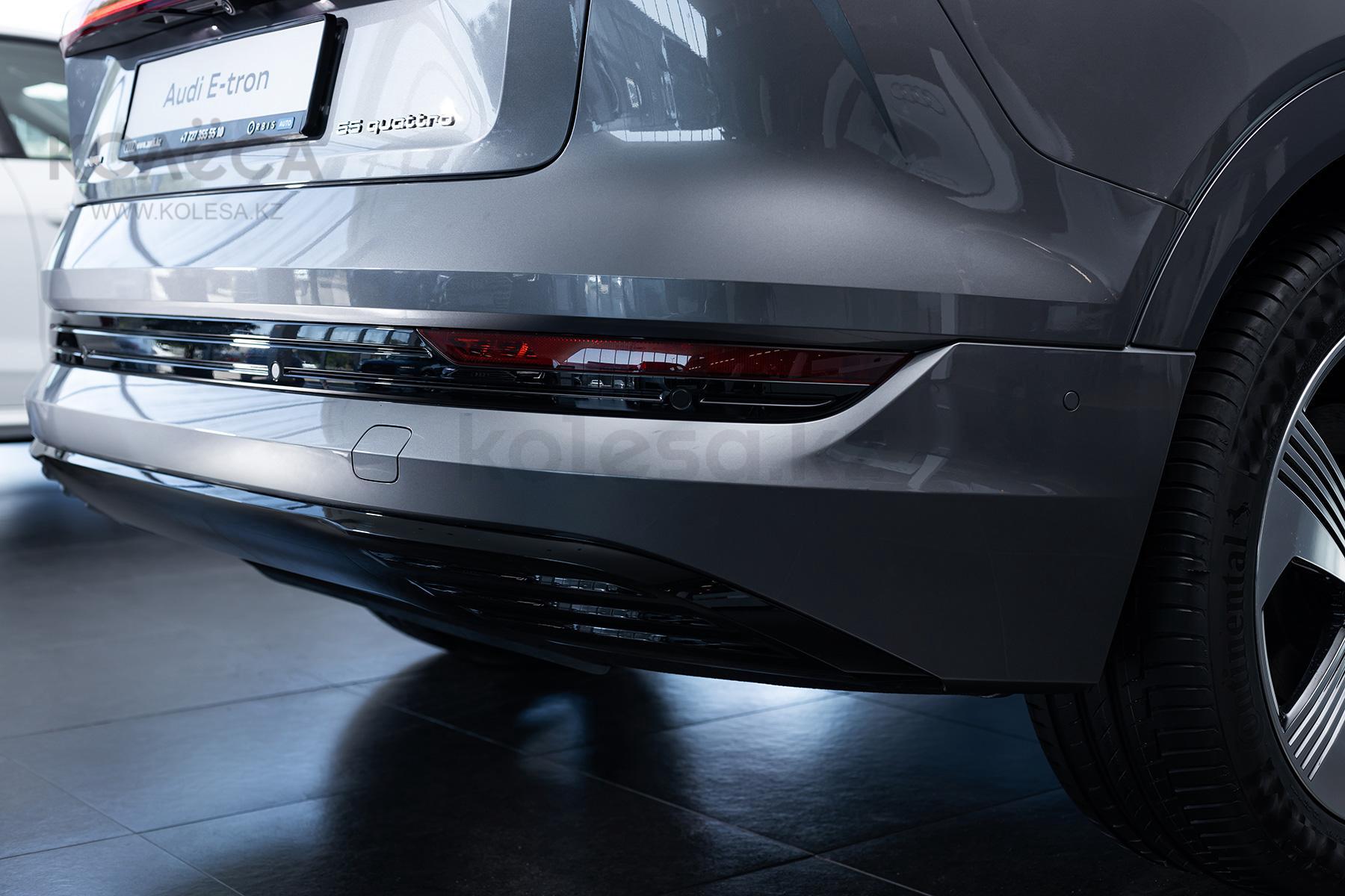 Audi e-tron J 2021 года от 65 000 000 тенге