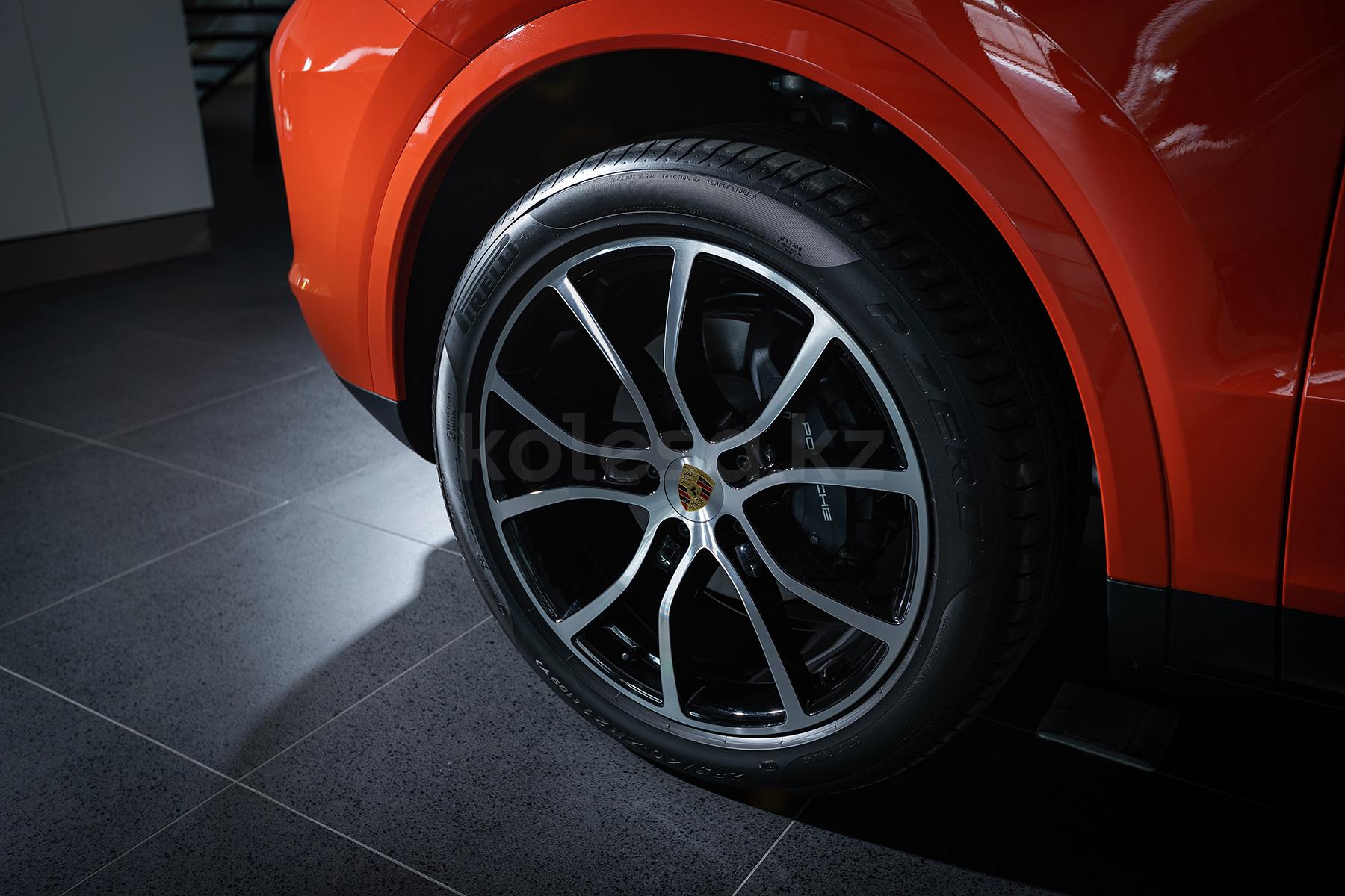 Porsche Cayenne Coupe SUV 2019 - н.в. года от 95 000 000 тенге