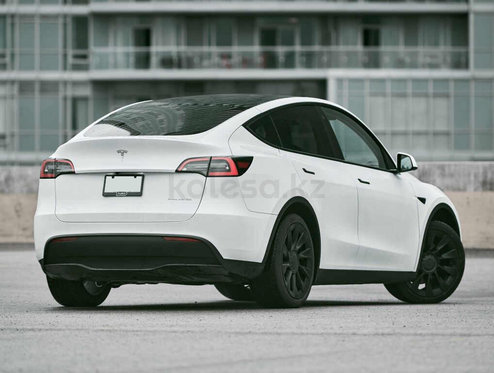 Tesla Model Y SUV 2019 - н.в. года от 33 500 000 тенге