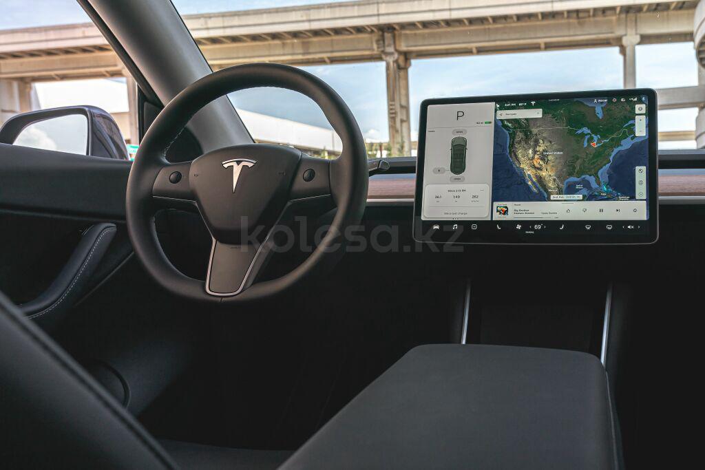 Tesla Model Y SUV 2019 - н.в. года от 25 100 000 тенге