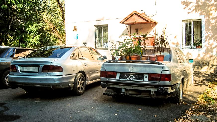 Хозяев брошенных авто штрафуют в Алматы