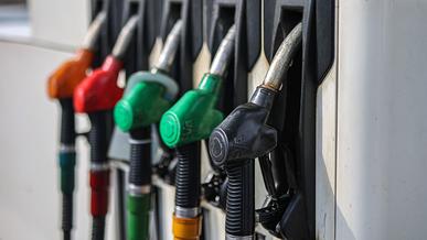 Регулирование цен на бензин и дизель предлагают сделать бессрочным