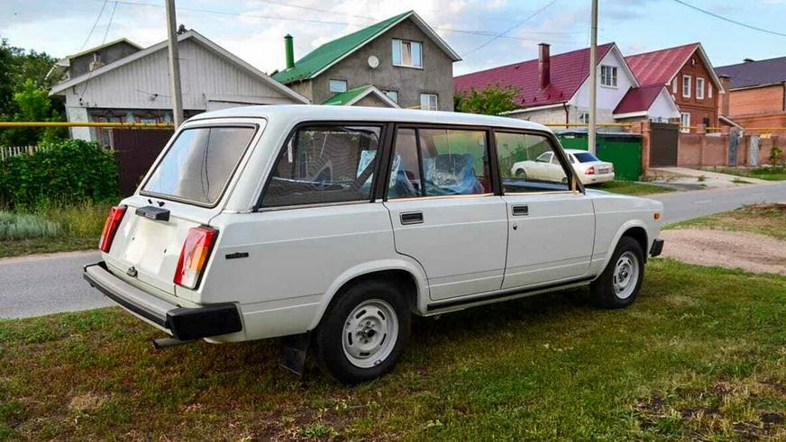 В России продают ВАЗ-2104 по цене Toyota LC Prado