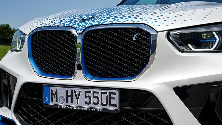 Прототип водородного X5 показала BMW