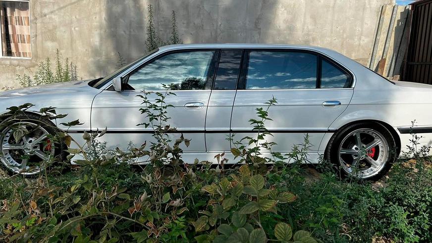 Редкая BMW L7 нашлась в продаже в Казахстане на Kolesa.kz