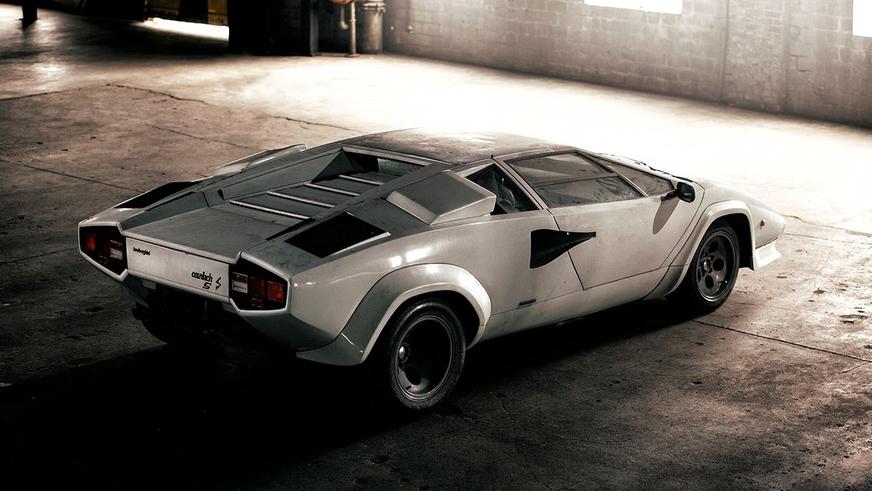 На продажу выставлен первый в истории Lamborghini Countach LP500S
