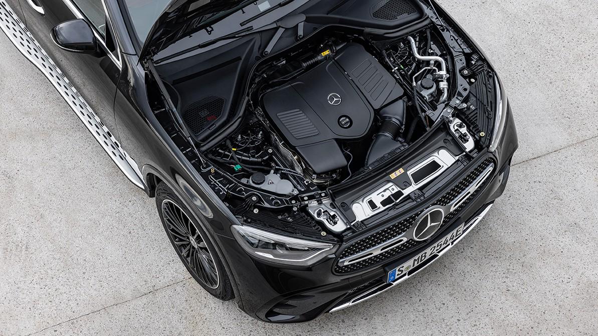 Новый Mercedes-Benz GLC Coupe получил только двухлитровые моторы