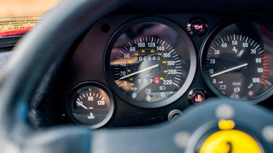 Ferrari F40 легенды F1 Алена Проста оценили в 3 млн евро