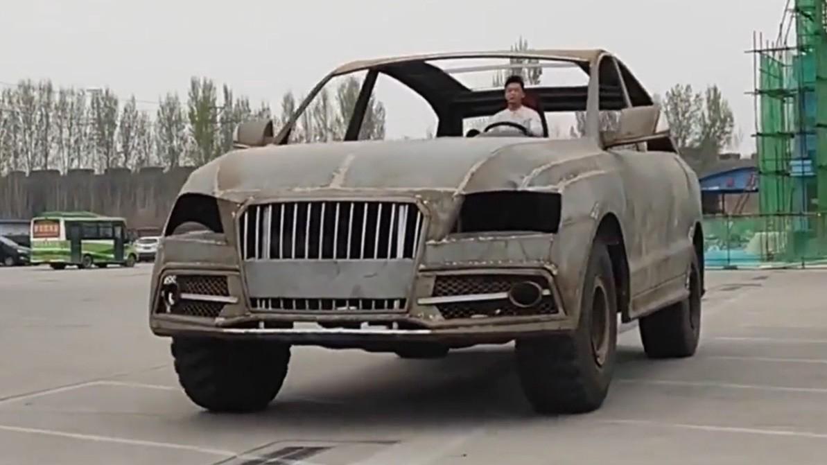 В Китае построили гигантский Audi из металлолома, и он ездит