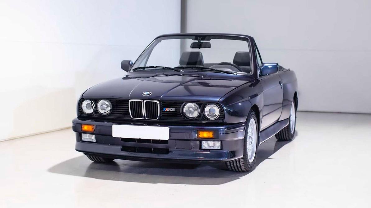 Ескі BMW (Е30) 102 мың долларға сатылды