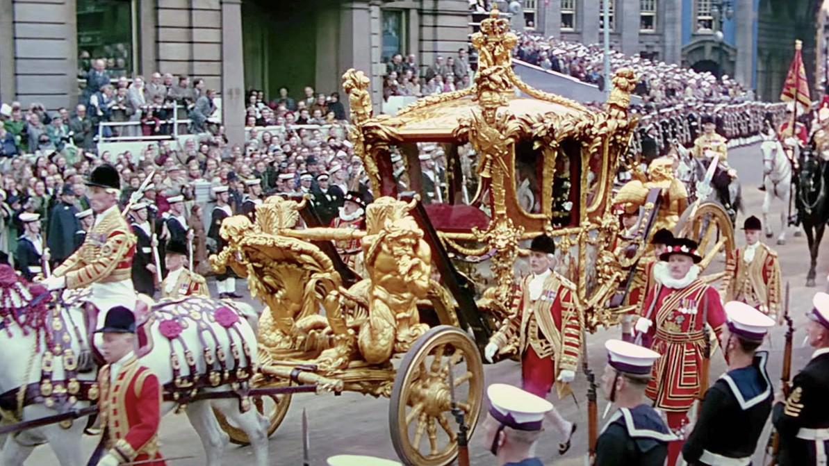 Пересядет ли британский король в новую карету с гидравлической подвеской?