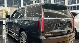 Cadillac Escalade Premium Luxury Platinum 2022 годаүшін108 000 000 тг. в Атырау – фото 4