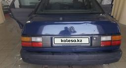 Volkswagen Passat 1990 года за 1 200 000 тг. в Семей – фото 4