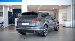 Volkswagen Touareg Exclusive Atmosphere 2022 годаүшін60 500 000 тг. в Алматы – фото 3