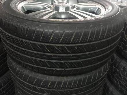 Диски с шинами 285 50 20 Dunlop grantrek за 399 990 тг. в Актобе – фото 2