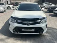 Toyota Camry 2015 года за 12 600 000 тг. в Шымкент