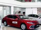 Toyota Camry Prestige 2023 года за 19 000 000 тг. в Астана