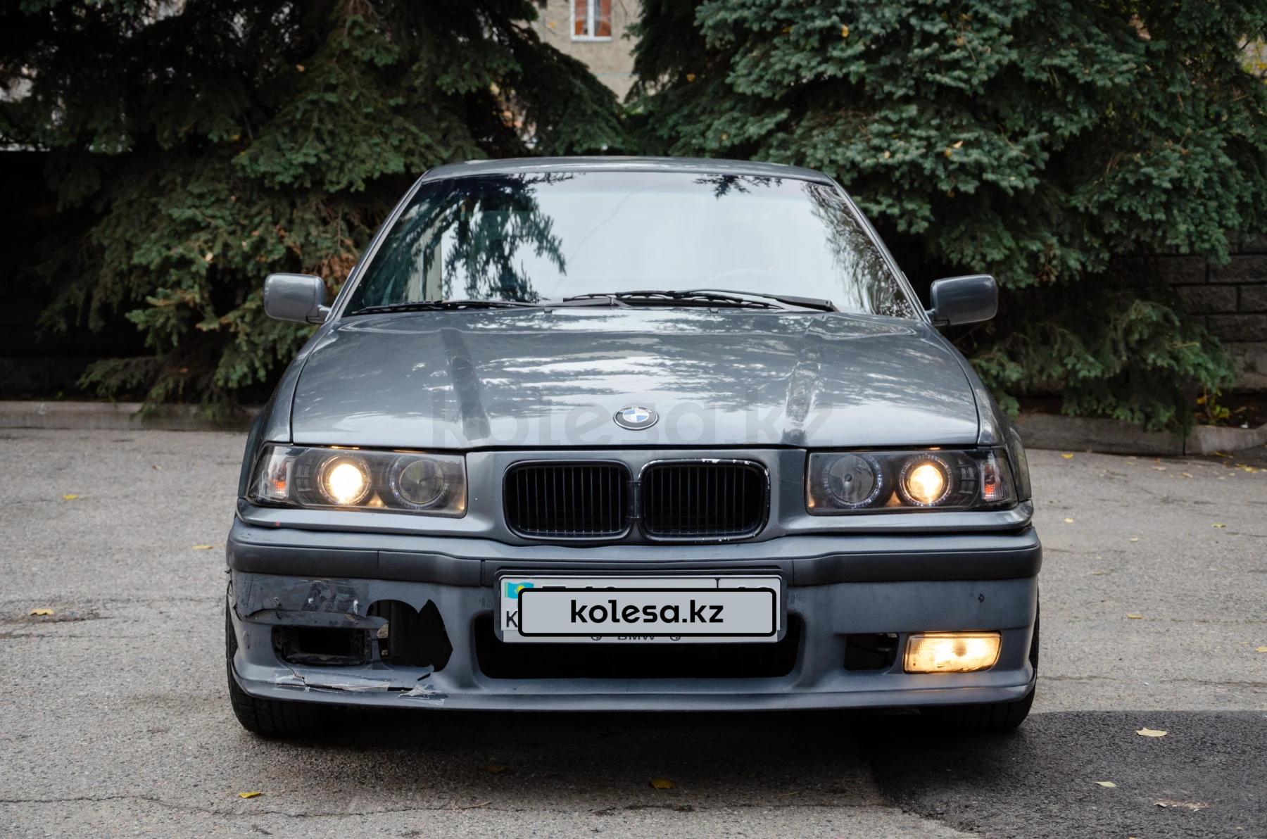 BMW 318 1990 г.