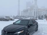 Toyota Camry 2021 годаүшін18 200 000 тг. в Астана – фото 2