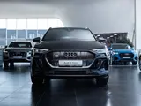 Audi e-tron 55 Quattro 2022 года за 59 900 000 тг. в Алматы