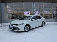 Toyota Camry 2019 года за 17 300 000 тг. в Астана