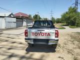 Toyota Hilux 2022 года за 21 500 000 тг. в Алматы – фото 2