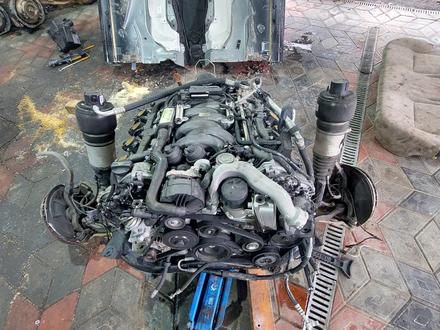 Двигатель M273 E55 за 1 150 000 тг. в Алматы – фото 3