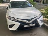 Toyota Camry 2018 года за 14 000 000 тг. в Алматы