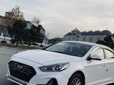 Hyundai Sonata 2018 года за 5 400 000 тг. в Бишкек – фото 3