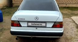 Mercedes-Benz E 230 1988 годаүшін1 700 000 тг. в Абай (Келесский р-н) – фото 2