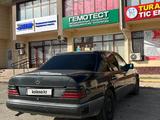 Mercedes-Benz E 200 1991 года за 2 000 000 тг. в Туркестан – фото 4