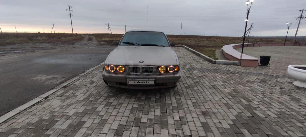 BMW 520 1990 г.
