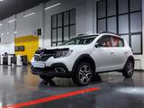 Renault Sandero Stepway Life MT 2022 года за 8 587 000 тг. в Кокшетау
