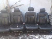 Передние сидения на мерс 140 за 120 000 тг. в Алматы