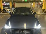 Hyundai Sonata 2022 года за 17 300 000 тг. в Алматы