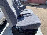 Комплект сидений на Мицубиси Делику булку за 350 000 тг. в Алматы – фото 2