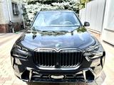 BMW X7 2023 года за 74 900 000 тг. в Алматы – фото 3