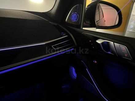 BMW X7 2021 года за 80 000 000 тг. в Алматы – фото 17