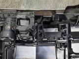 Решётка радиатора (дистроник, камера, найтвижн) б/у оригинал W222 за 135 000 тг. в Алматы – фото 5
