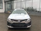 Toyota Camry 2022 года за 14 500 000 тг. в Усть-Каменогорск – фото 2