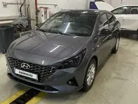 Hyundai Accent 2021 года за 11 800 000 тг. в Астана