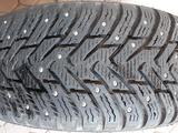 Шины зима шипы 235 55 19 Nokian Tyres noroman 8 SUV за 380 000 тг. в Алматы – фото 4