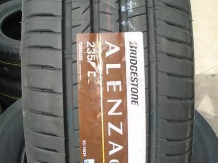 Bridgestone Alenza 001 215/60 r17 за 56 300 тг. в Алматы