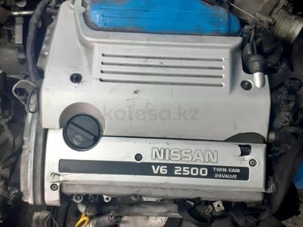 Двигатель Ниссан Цефиро А32 A32 VQ2.5 двигателя за 1 000 тг. в Жаркент