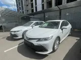 Toyota Camry Comfort 2023 года за 17 300 000 тг. в Астана