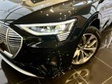 Audi e-tron 55 Quattro 2022 года за 65 000 000 тг. в Усть-Каменогорск – фото 2