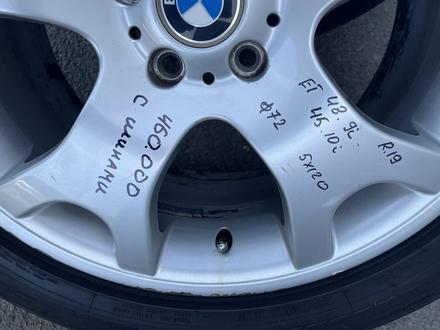 Диски без шин на BMW X5 R19 за 190 000 тг. в Алматы – фото 4