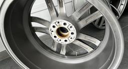 Оригинальные диски с шинами от BMW 7/5 серии за 1 200 000 тг. в Шымкент – фото 4